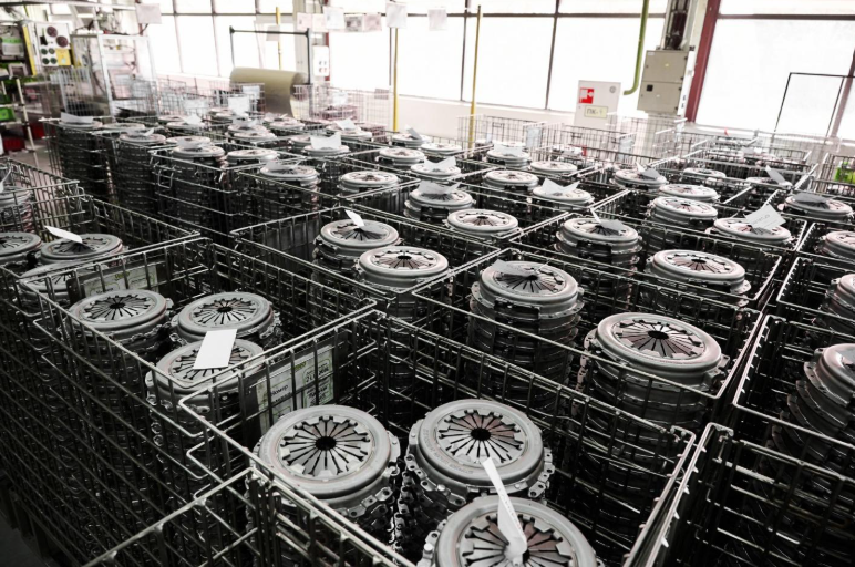 Комплекты сцеплений AVTOPRIBOR CLASSIC для автомобилей ВАЗ 2101-2107, LADA 2108-2115, LADA 2110-2112